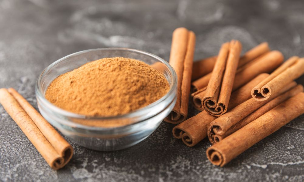 Cinnamon and sticks